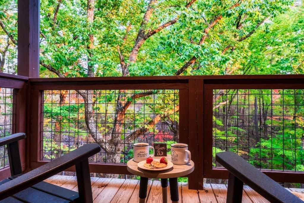 Nordic Mountain Modern Lodge - Family Friendly Luxury Cabin In Walden'S Ridge Sevierville Esterno foto