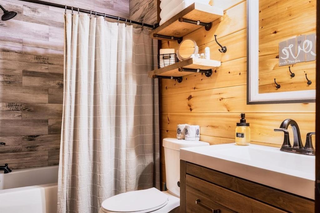 Nordic Mountain Modern Lodge - Family Friendly Luxury Cabin In Walden'S Ridge Sevierville Esterno foto